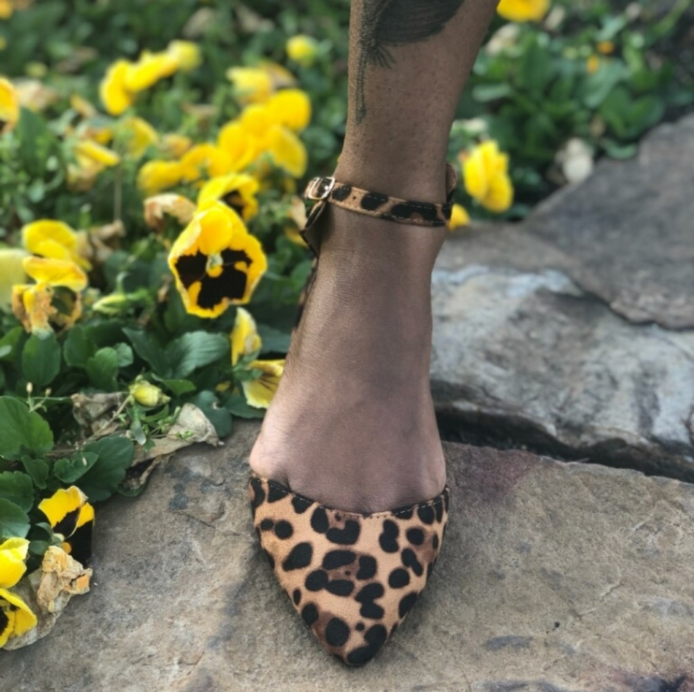 Women's Leopard flats. - Picture 4 of 5
